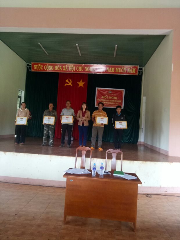 Hội Nông dân xã Đăk Trôi tổ chức tổng kết Phong trào Nông dân thi đ...